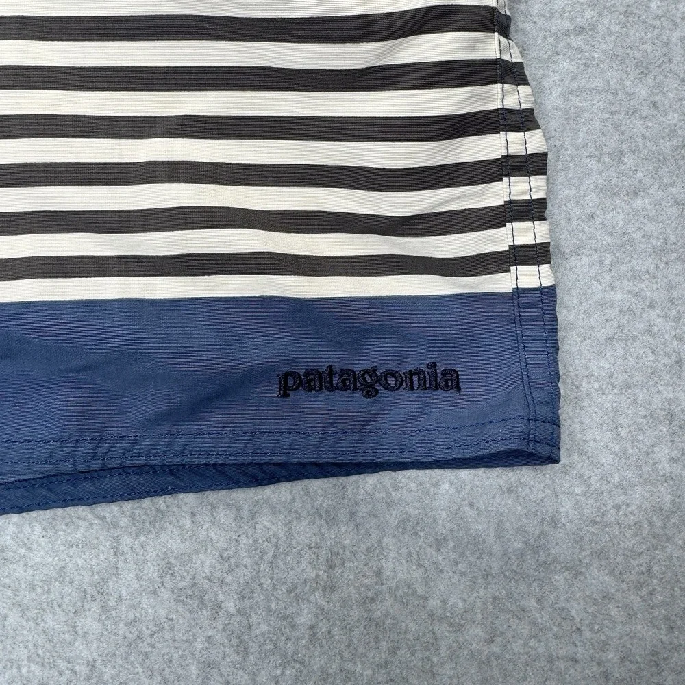 Patagonia Men's 34 Wavefarer Board Shorts Fitz Stripe Yurt Yellow Blue Surf Swim